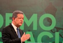 Leonel critica manejo del Gobierno y dice no hay razón de modificar la Constitución
