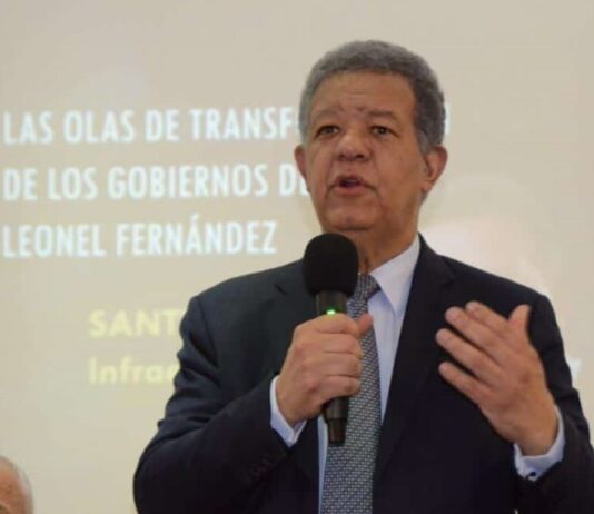 Leonel sobre monorriel en Santiago: Nos están copiando las ideas y no nos están dando el mérito