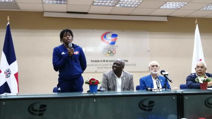 marileidy-paulino-en-acto-recibimiento-cod