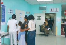 Pediatras están agotados ante la alta demanda por casos de dengue