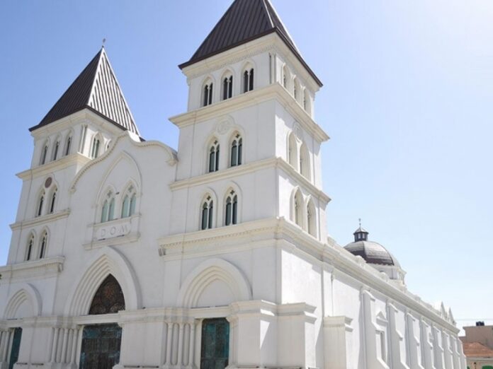 catedral-de-santiago-Iglesia-Catolica