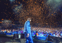 Juan Luis Guerra a casa llena en el Estadio Cibao