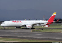 Iberia y Mitur llegan a un acuerdo para aumentar en un 30 % los vuelos a la RD en 2026