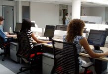 Atención empleados públicos: este viernes trabajarán hasta la 1:00 de la tarde